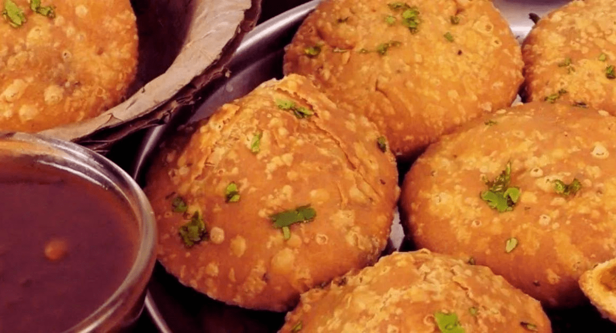 जयपुर की फेमस डिशेज - 8 Famous Dishes of Jaipur