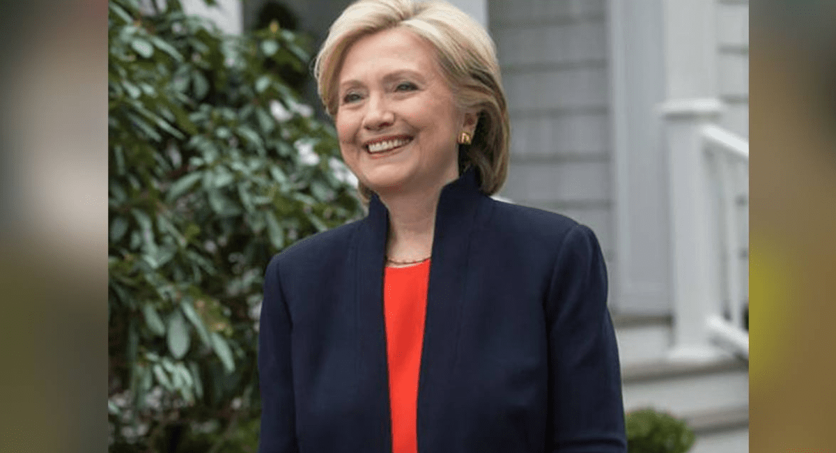 पूर्व विदेशी मंत्री हिलेरी क्लिंटन आज वाराणसी पहुंची - Foreign Minister Hillary Clinton Reached Varanasi