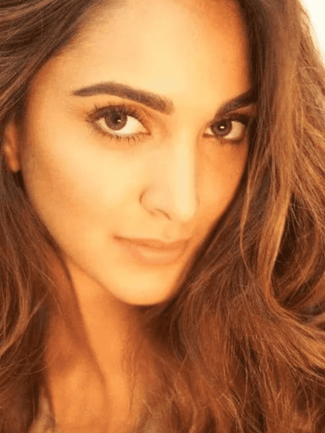 किआरा आडवानी के चिकनकारी कुरता कलेक्शन – Chikankari kurta Collection by Kiara Advani