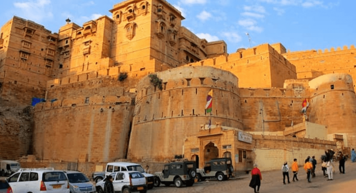 जैसलमेर में घूमने योग्य जगह - 7 Places to Visit in Jaisalmer