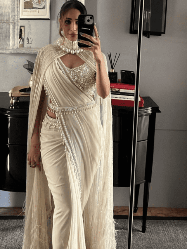 हॉट साड़ी लुक्स फॉर वेडिंग – Hot Saree Looks For Wedding