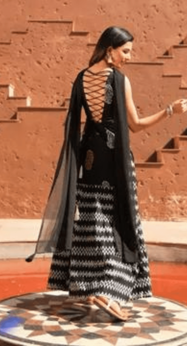 गर्मियों में सलवार सूट कैसे स्टाइल करें - How to Style Salwar Suit in Summer 