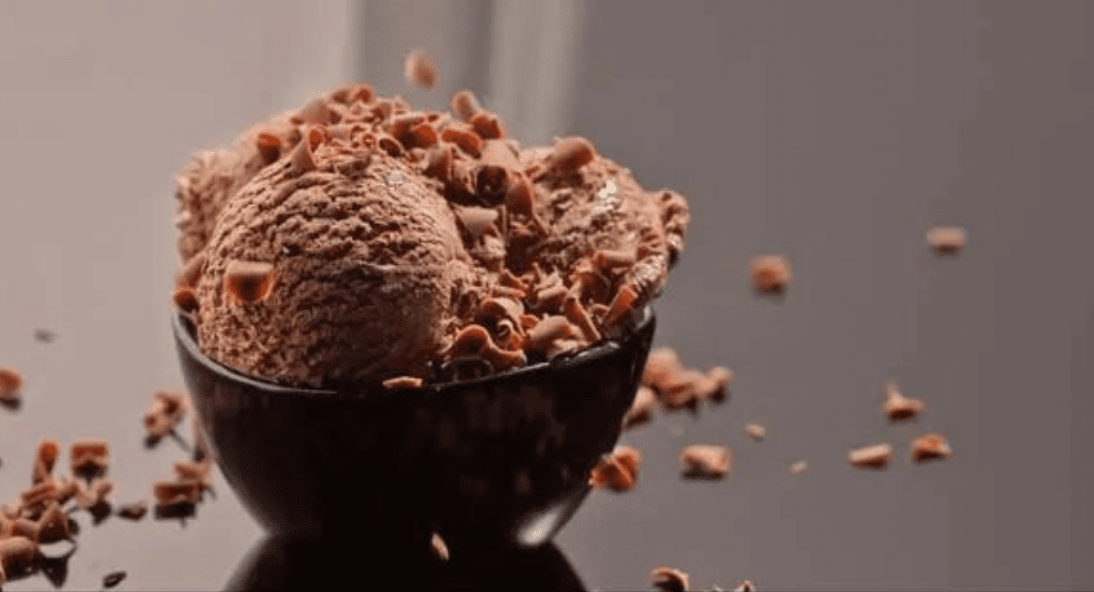 बच्चों के लिए घर पर बनाएं ये 3 टेस्टी आइसक्रीम - How to Make Different Types of Ice Cream at Home 5 बच्चों के लिए घर पर बनाएं ये 3 टेस्टी आइसक्रीम - How to Make Different Types of Ice Cream at Home