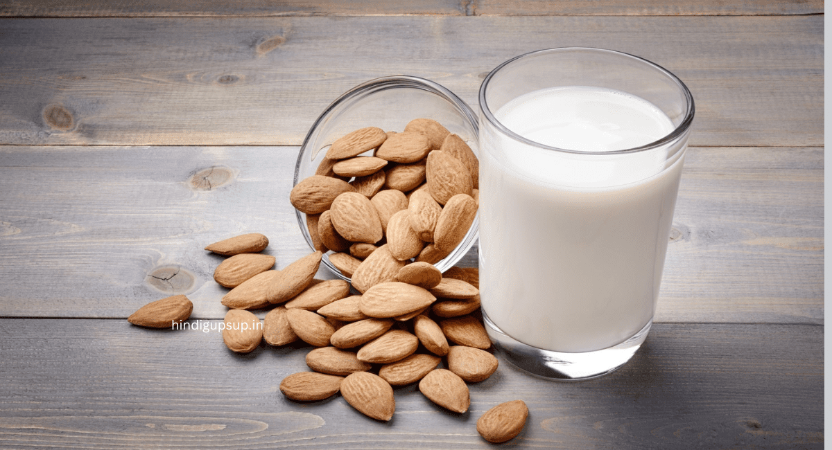 अच्छे सेहत के लिए सुबह दूध में मिलाकर पिएं ये 5 चीजें - Drink These Things with Milk 1 अच्छे सेहत के लिए सुबह दूध में मिलाकर पिएं ये 5 चीजें - Drink These Things with Milk