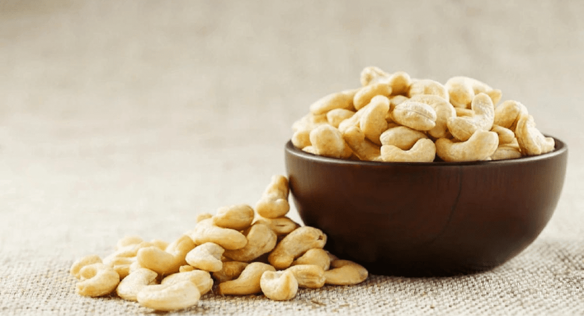 काजू खाने के फायदे - How is the Effect of Cashew Nuts