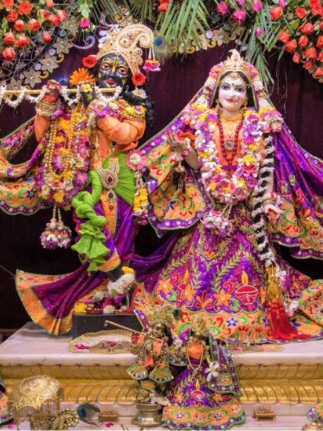 वृंदावन में घूमने योग्य खूबसूरत जगह - 9 Beautiful Places to Visit in Vrindavan