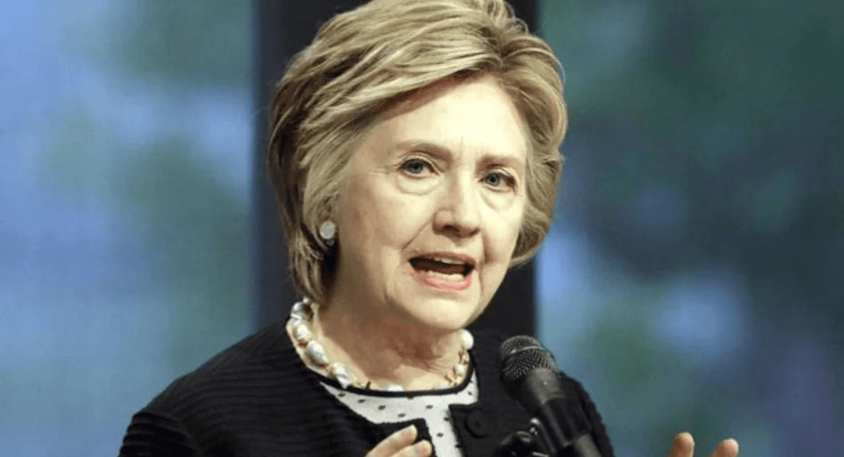 पूर्व विदेशी मंत्री हिलेरी क्लिंटन आज वाराणसी पहुंची - Foreign Minister Hillary Clinton Reached Varanasi