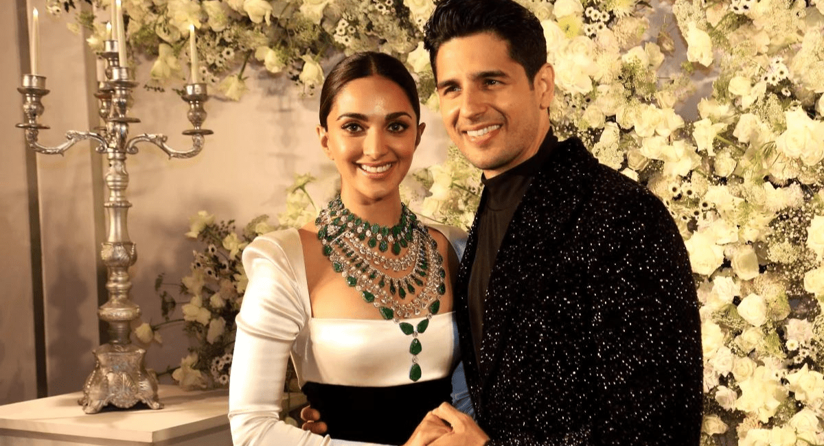 सिद्धार्थ ने कियारा को समर्पित किया अवॉर्ड - Siddharth Dedicated the Award to Kiara 4 सिद्धार्थ ने कियारा को समर्पित किया अवॉर्ड - Siddharth dedicated the award to Kiara