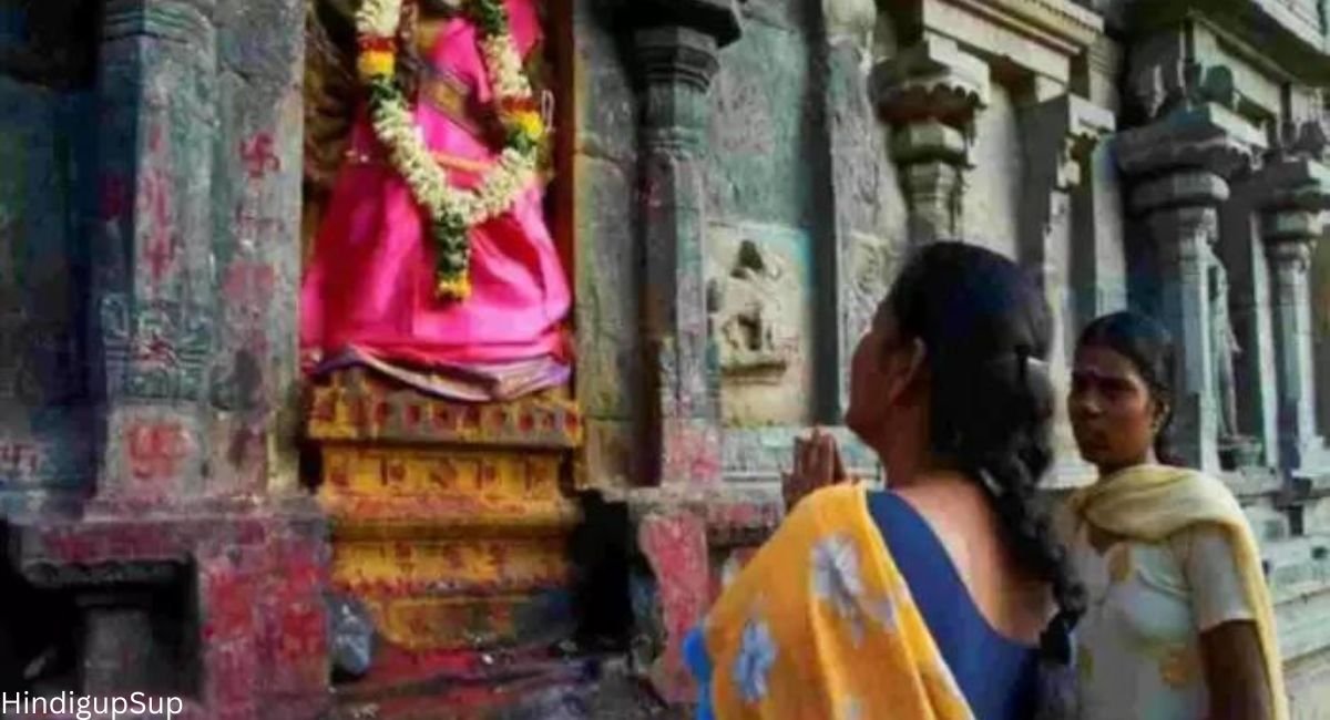 क्यों महिलाओ को मासिक धर्म में मंदिर जाना वर्जित है - scientific facts on periods 