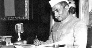 भारत के पहले राष्ट्रपति कौन थे, क्यों बने वो देश के राष्ट्रपति, कैसे बने देश के राष्ट्रपति - Indian First President Dr. Rajendra Prasad