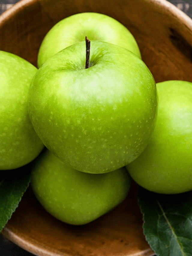 हरे फल खाने के फायदे – Benefits of Eating 5 Green Fruits