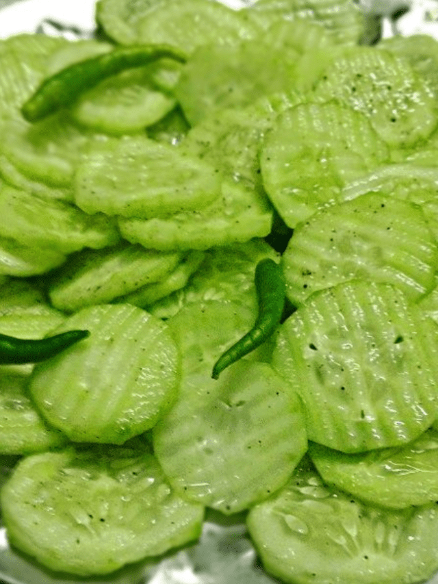 अगर आप खीरा अधिक खाते हैं  तो जान ले ये 8 बातें – 8 Important Tips for  cucumber Lovers