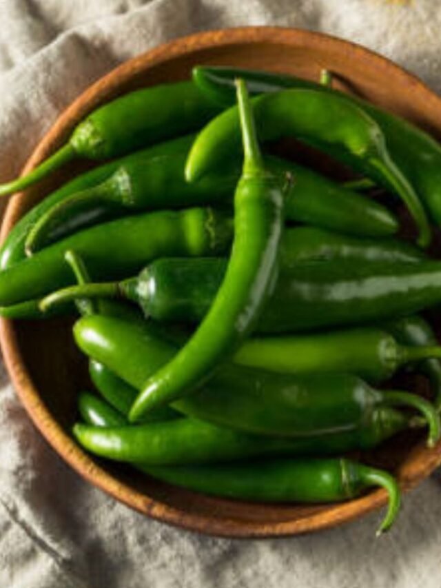 हरी मिर्च खाने के 8 फायदे