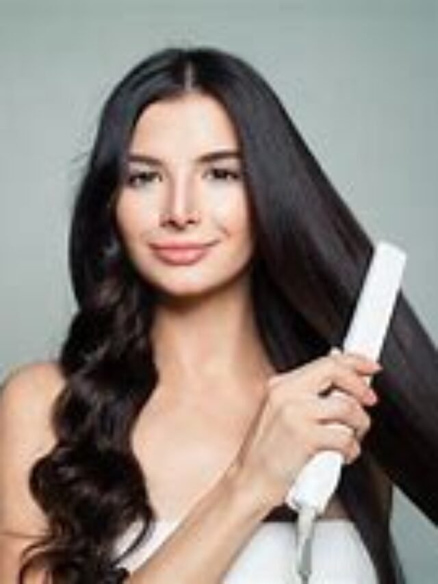 घुंघराले बालो को ठीक घर पर ही ठीक कीजिये