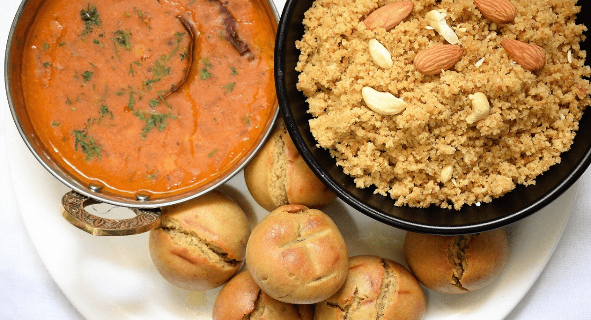 जयपुर की फेमस डिशेज - 8 Famous Dishes of Jaipur