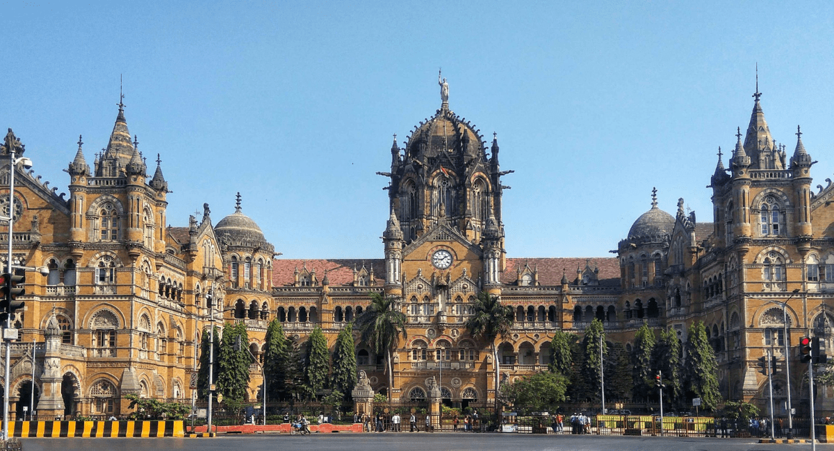 सपनों की नगरी मुंबई - 10 places to visit in Mumbai