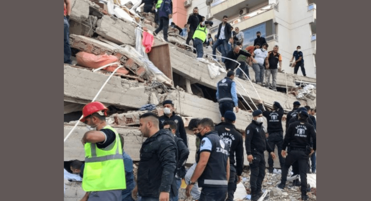 तुर्की भूकंप: मलबे से जीवित निकाले गए बच्चे - Turkey Earthquake: Children Rescued Alive